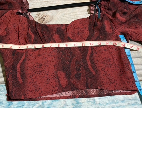 Ruffle Rouched 
Blouse  large/Shein - Picture 10 of 15